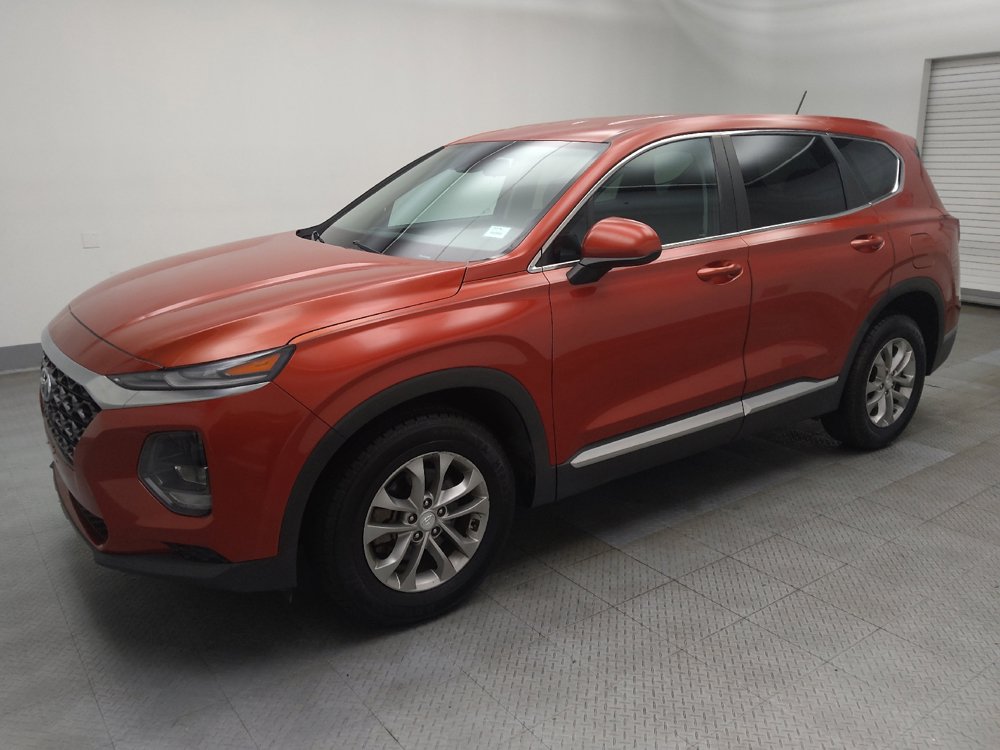 Used 2020 Hyundai Santa Fe SE FWD image 2