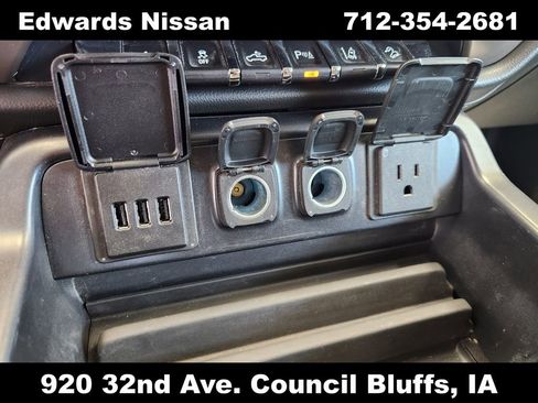 Used 2015 GMC Sierra 1500 Denali w/ Driver Alert Package image 29