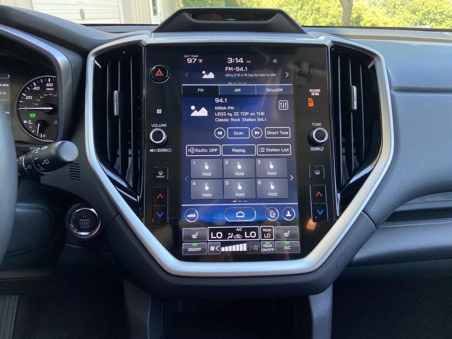 Used 2023 Subaru Ascent Limited AWD/4WD image 19