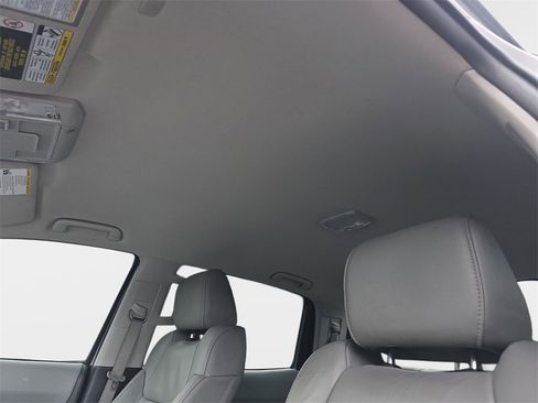 Used 2021 Toyota Tundra Limited image 31