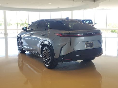 Certified 2023 Lexus RZ 450e Premium w/ Accessory Package (2T) AWD/4WD image 8