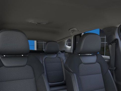 New 2025 Chevrolet Trax LT w/ Driver Confidence Package FWD image 79