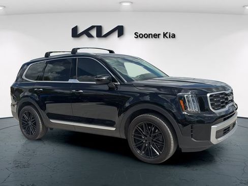 Certified 2023 Kia Telluride S FWD image 8