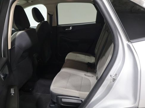 Used 2020 Ford Escape SE AWD/4WD image 18
