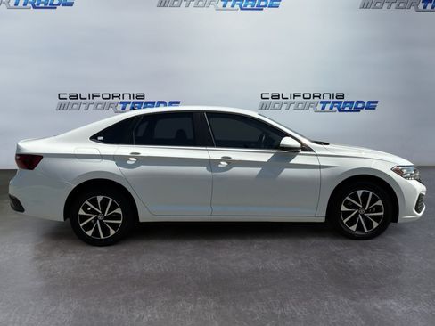 Used 2024 Volkswagen Jetta S FWD image 4