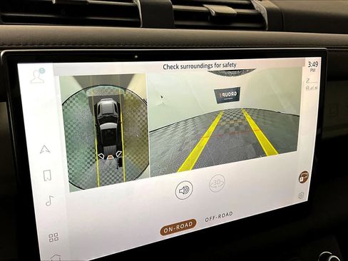 Used 2023 Land Rover Defender 110 S image 23