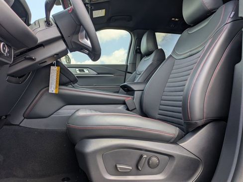 New 2026 Ford Explorer ST-Line RWD image 4