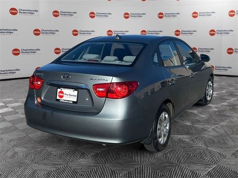Used 2010 Hyundai Elantra GLS image 5
