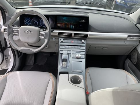 Used 2023 Hyundai Nexo Limited FWD image 23