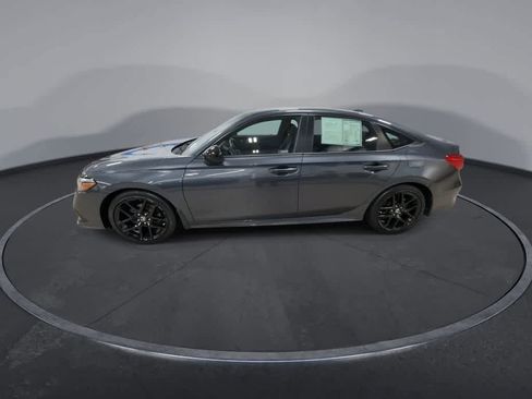 Used 2023 Honda Civic Sport image 5