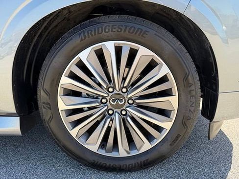 Certified 2025 INFINITI QX80 Sensory image 22