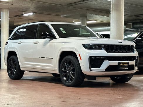 New 2026 Jeep Grand Cherokee Limited image 7