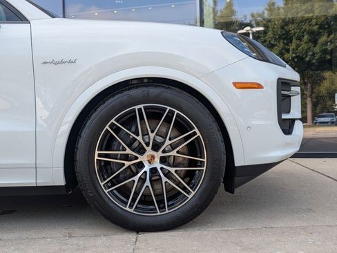 New 2026 Porsche Cayenne E-Hybrid image 11