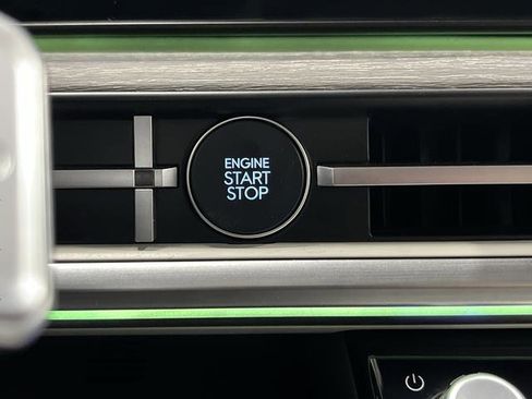 Used 2024 Hyundai Santa Fe Limited image 24