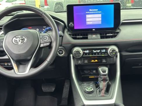 Used 2023 Toyota RAV4 XSE w/ Weather Package AWD/4WD image 9