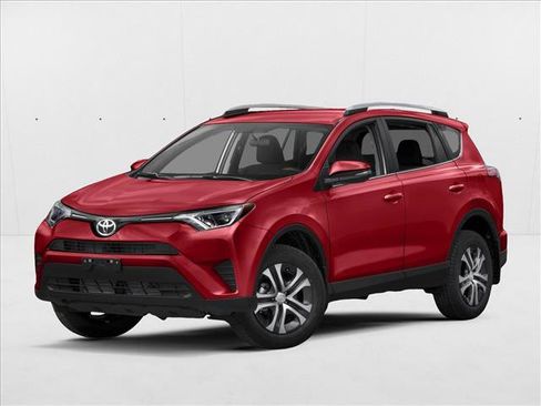 Used 2016 Toyota RAV4 LE FWD image 1