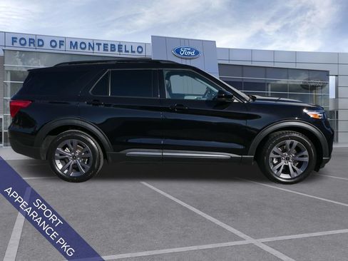 Certified 2024 Ford Explorer XLT w/ Equipment Group 202A RWD image 2