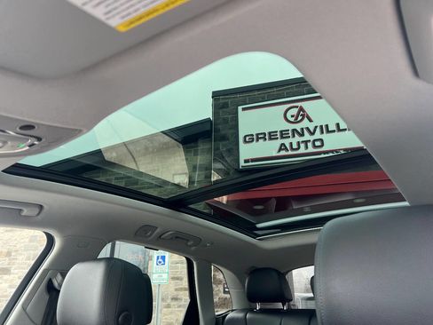 Used 2019 Audi Q5 Prestige w/ Prestige Package image 26