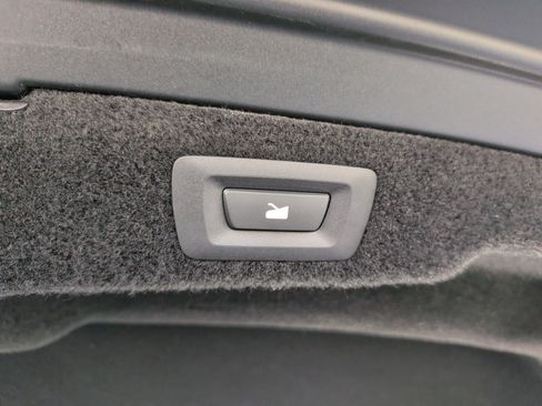 Used 2022 Lucid Air Dream Edition image 37