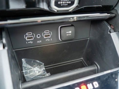 New 2026 Jeep Grand Cherokee Limited w/ Limited Altitude Package image 26