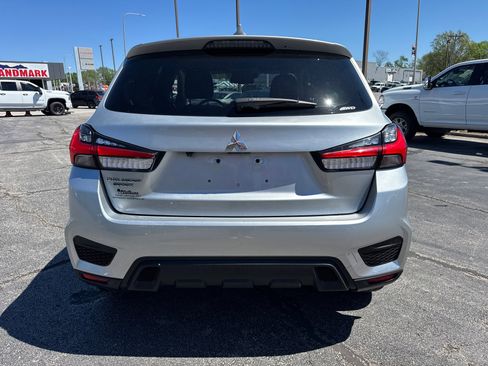 Used 2024 Mitsubishi Outlander Sport ES AWD/4WD image 4