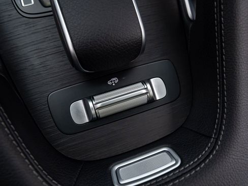 New 2026 Mercedes-Benz GLS 450 4MATIC image 25