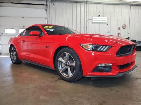 Used 2015 Ford Mustang GT image 2