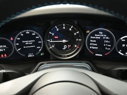 Certified 2024 Porsche 911 Carrera S RWD image 8