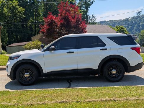 Used 2021 Ford Explorer 4WD Police Interceptor image 7