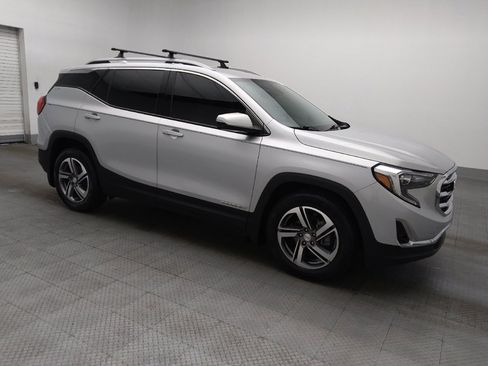 Used 2021 GMC Terrain SLT w/ Infotainment Package II image 11