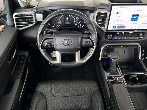 Used 2023 Toyota Tundra Limited AWD/4WD image 14