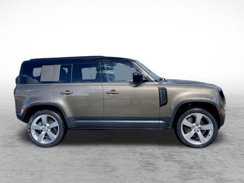 Certified 2024 Land Rover Defender 110 S image 4