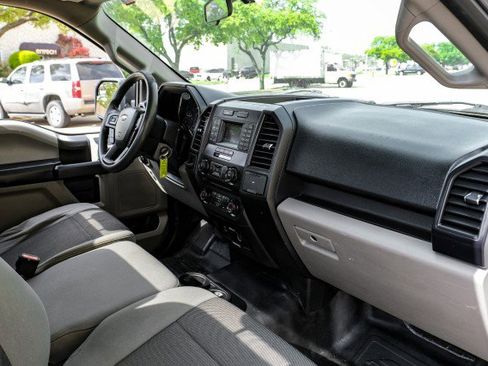 Used 2017 Ford F150 XL w/ Equipment Group 101A Mid image 14