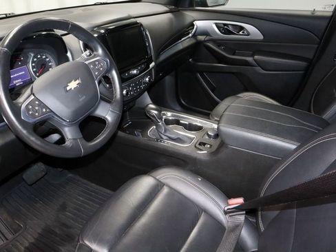 Used 2022 Chevrolet Traverse LT AWD/4WD image 26