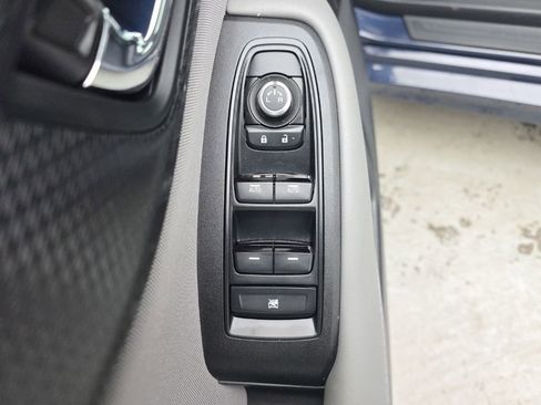 Used 2025 Subaru Legacy Premium image 20