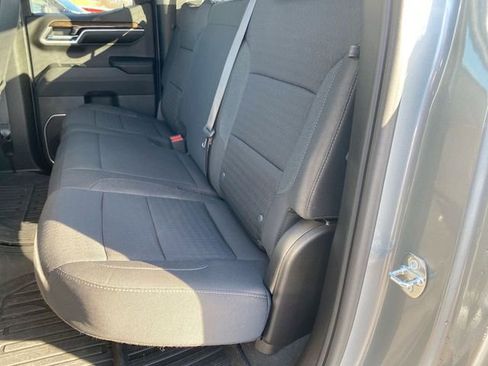 Used 2023 GMC Sierra 1500 Elevation image 23