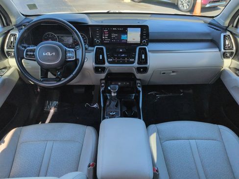 Used 2022 Kia Sorento SX AWD/4WD image 15