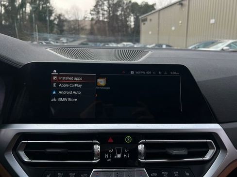 Used 2023 BMW 430i Convertible w/ M Sport Package image 21