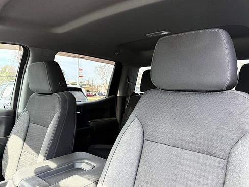 Used 2021 Chevrolet Silverado 1500 LT image 16