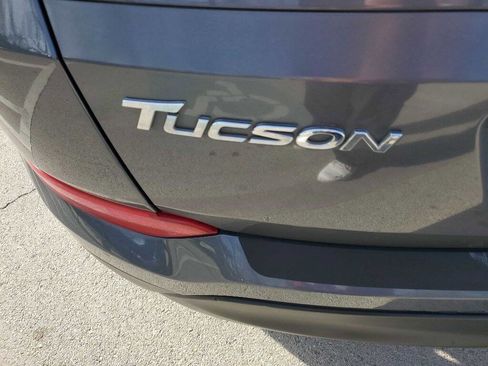 Used 2016 Hyundai Tucson SE w/ Option Group 02 image 12