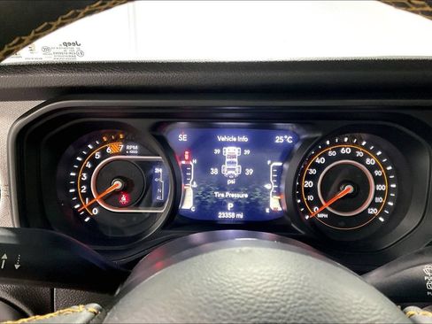 Used 2024 Jeep Wrangler Unlimited Sport AWD/4WD image 27