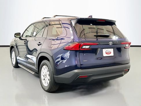 New 2026 Toyota Grand Highlander AWD image 6