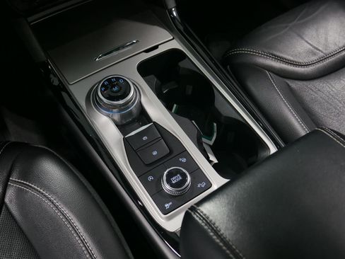 Certified 2022 Ford Explorer ST w/ Equipment Group 401A image 25