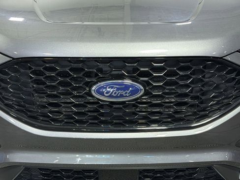 Used 2024 Ford Edge ST-Line AWD/4WD image 12