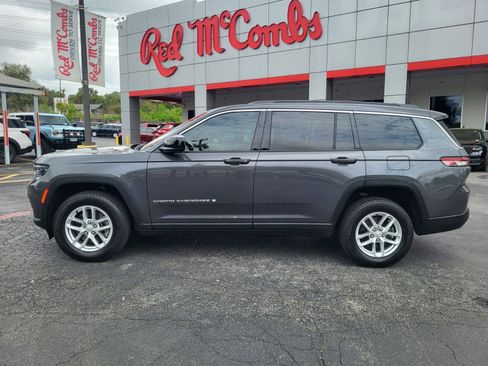 Used 2025 Jeep Grand Cherokee L Laredo w/ Luxury Tech Group I RWD image 6