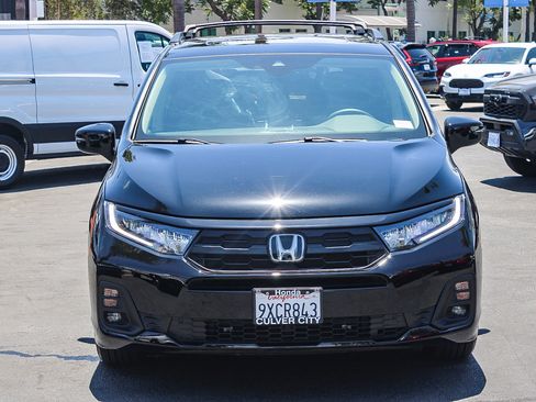 Used 2026 Honda Odyssey EX-L image 2