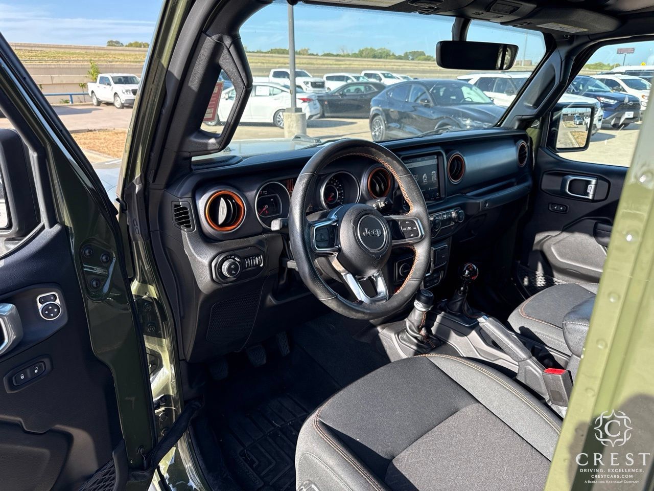 Used 2022 Jeep Gladiator Mojave w/ LED Lighting Group AWD/4WD image 19
