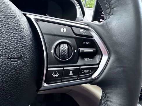 Used 2024 Acura MDX SH-AWD w/ Technology Package image 22