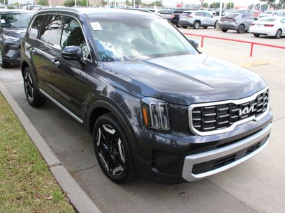 Used 2025 Kia Telluride S
