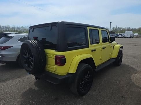 Used 2023 Jeep Wrangler Unlimited Sahara w/ Cold Weather Group image 2